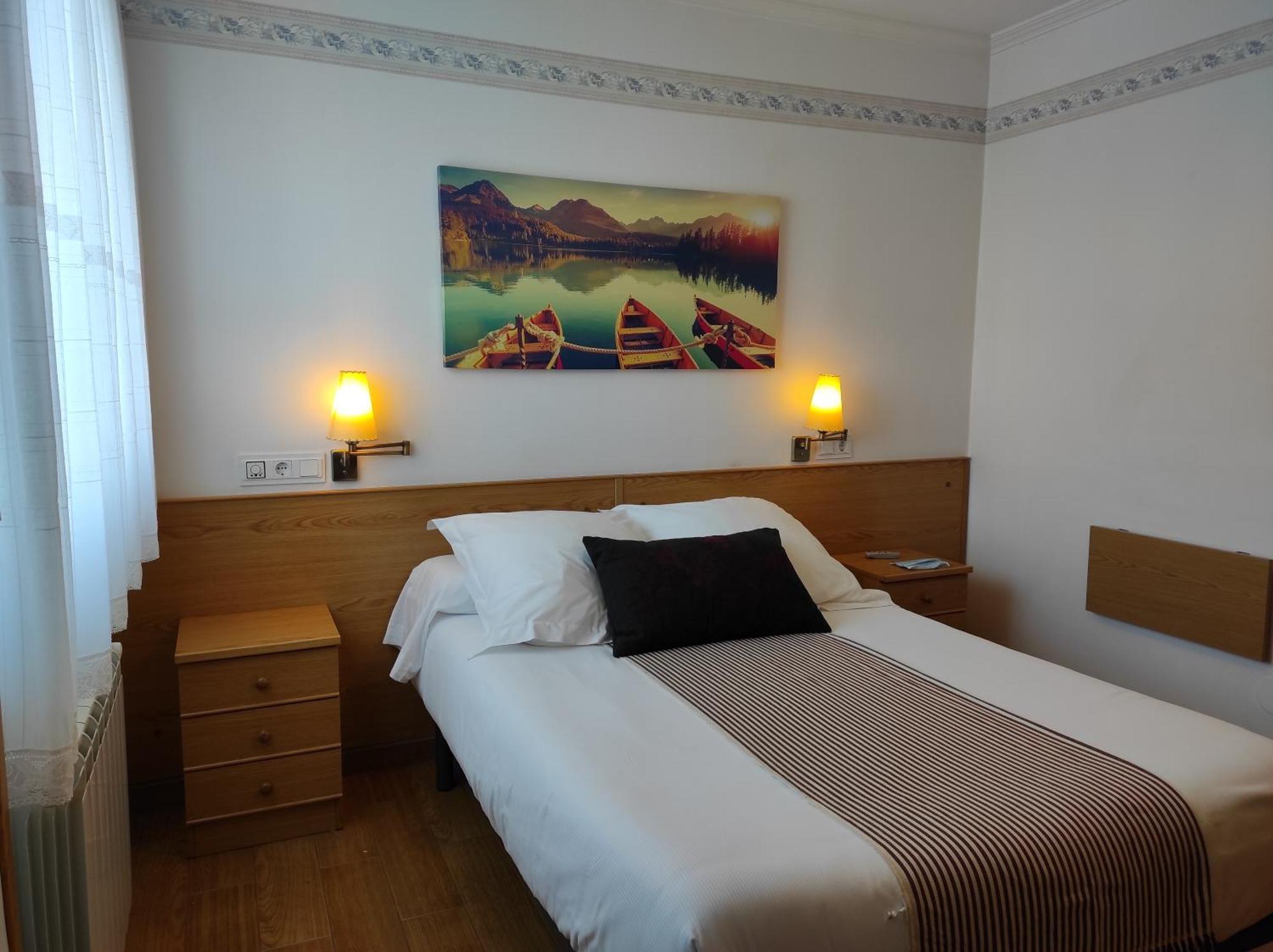 Hotel La Casa Del Abuelo Tapia De Casariego Luaran gambar